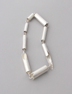 Debbie Adamson. Shell necklace. Stirling silver. 2015